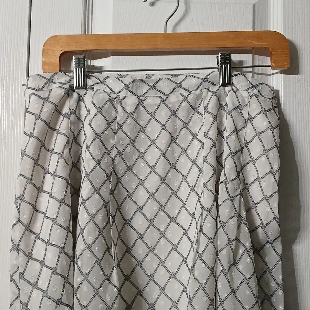 Banana Republic Factory  Skirt Mini  White Blue Pattern Lined Sz 8 NWOT